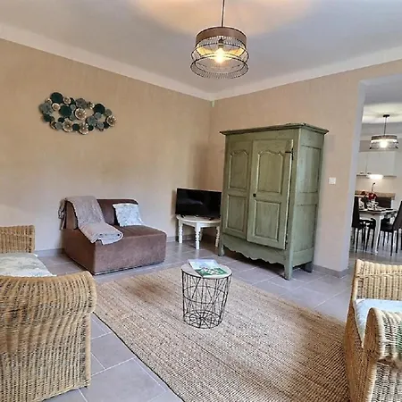 De L'eclotine Σπίτι διακοπών